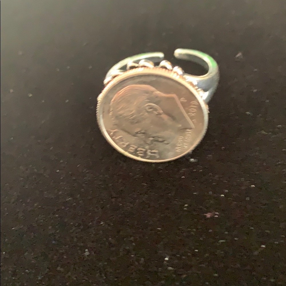 Large sunflower ring 🌻 - Picture 4 of 4